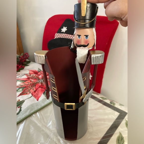 Nutcracker Bottle Holder - Picture 2 of 4